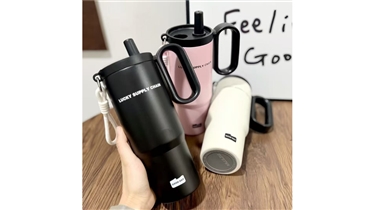 แก้วน้ำเก็บอุณหภูมิพร้อมหลอดดูด พกพาสะดวก ใช้งานได้ทุกวัน