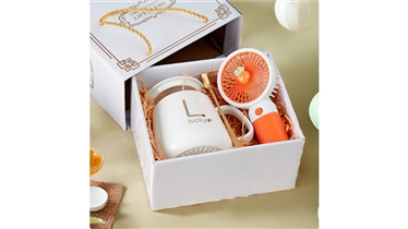 ชุดของขวัญแก้วพร้อมพัดลม ชิ้นเดียวไม่พอ แต่ครบทุกฟังก์ชัน