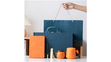 ชุดของขวัญเครื่องเขียนและแก้วน้ำ เซ็ตของขวัญสำหรับนักธุรกิจ