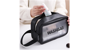 จัดระเบียบเรื่องความงามด้วยเซ็ตกระเป๋าเครื่องสำอาง 3 ขนาด