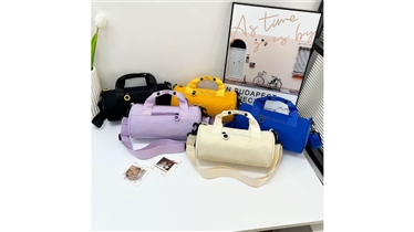 กระเป๋าใบเล็กคู่ใจสำหรับทุกกิจกรรม