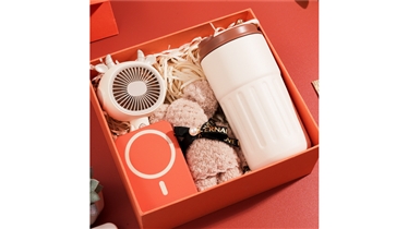 เซ็ตของขวัญไอเทมครบจบในกล่องเดียว