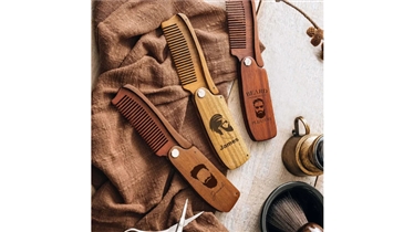 หวีไม้พับได้สำหรับสุภาพบุรุษ ของขวัญที่สลักชื่อได้