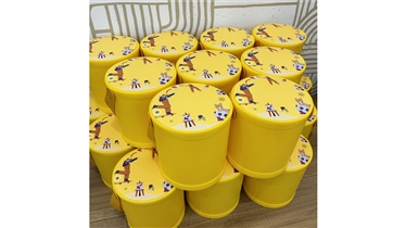 กล่องทรงกลมพร้อมหูหิ้ว ลวดลายสดใส